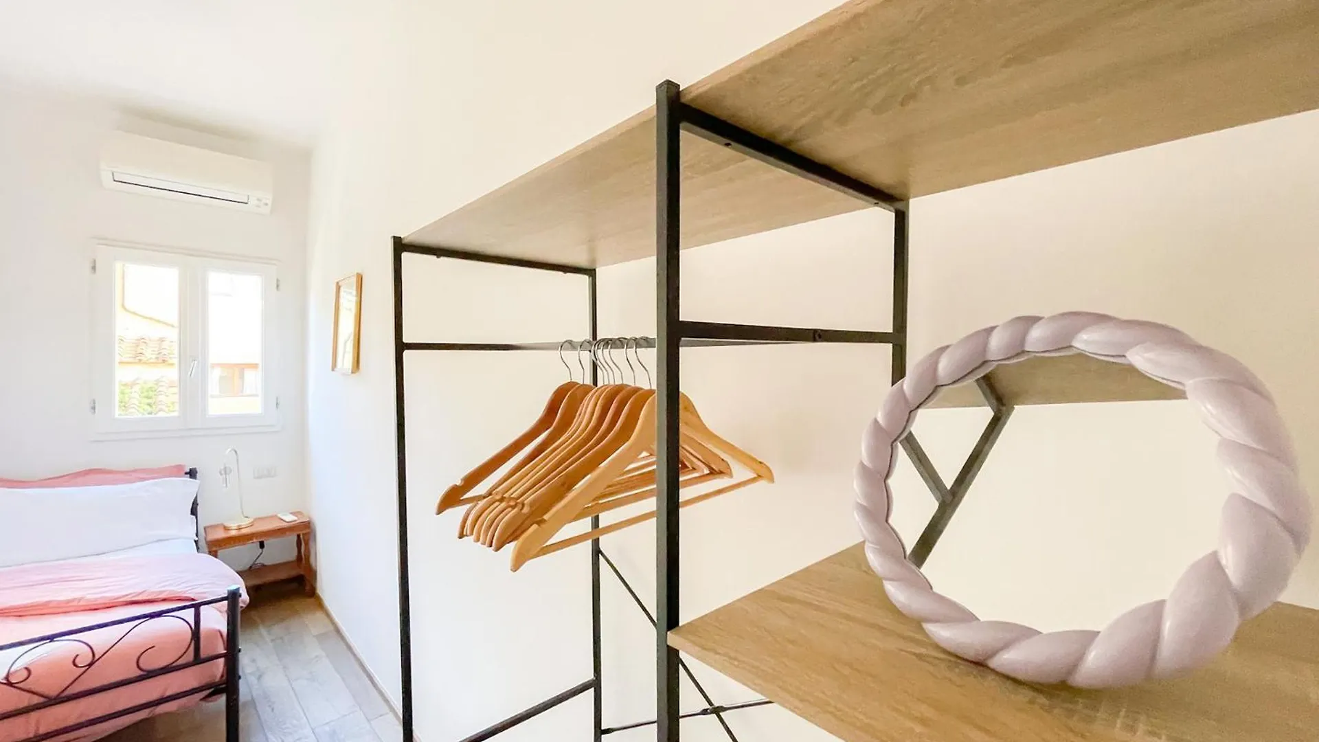 Spacious Apartment By Duomo Florence