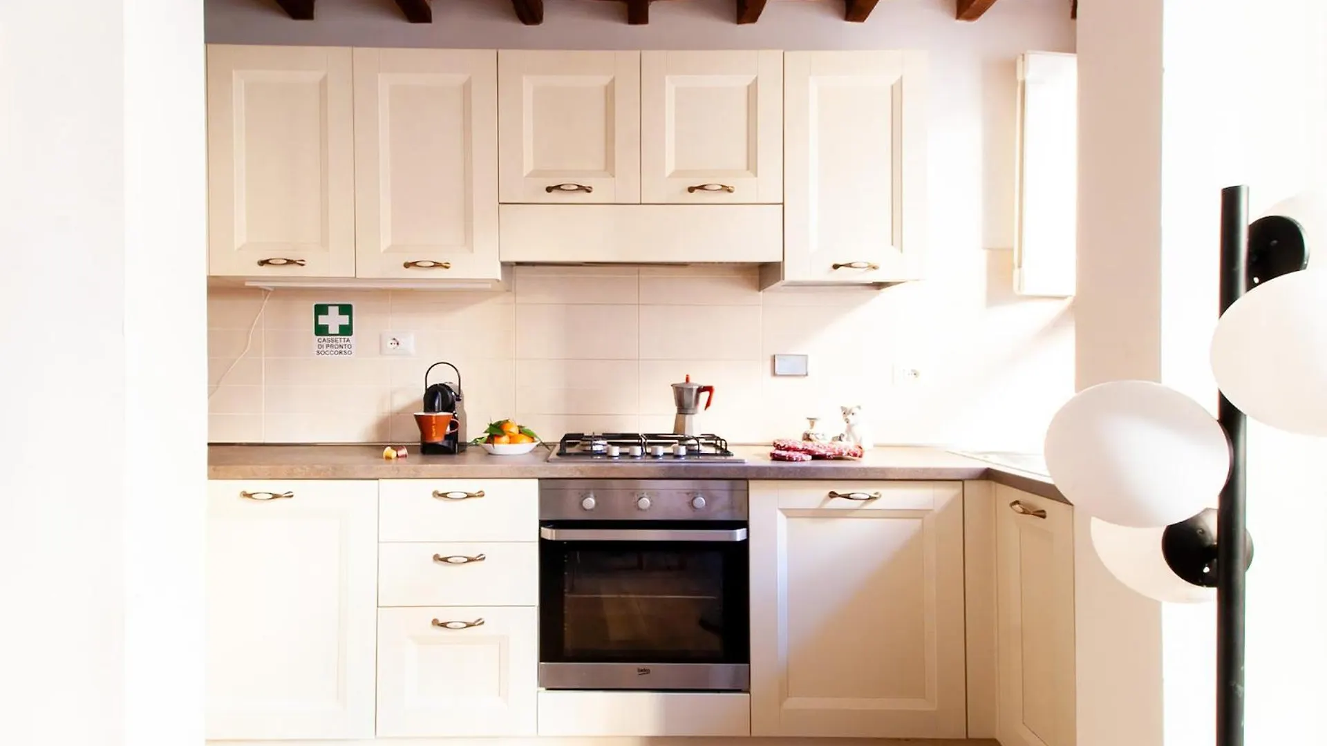 Spacious Apartment By Duomo Florence