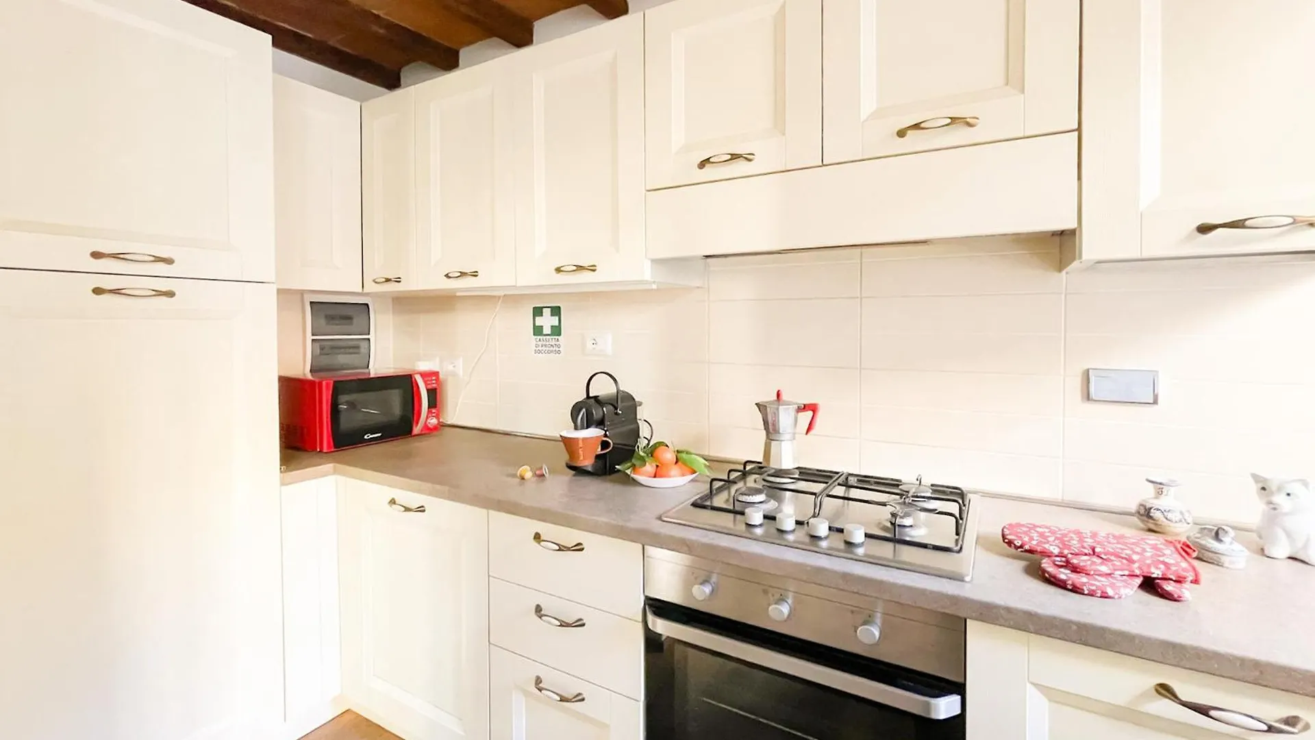 Spacious Apartment By Duomo Florence