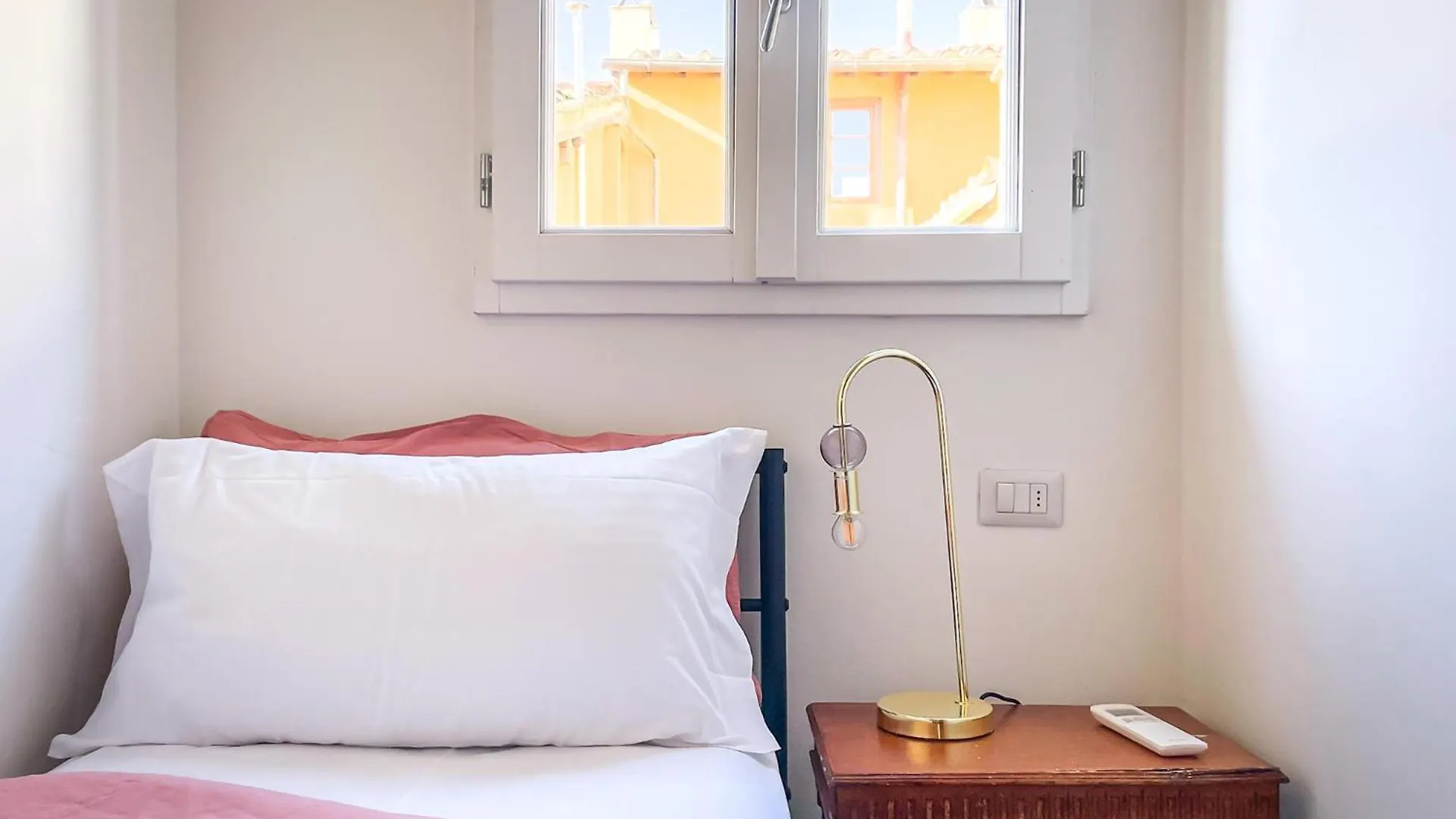 Spacious Apartment By Duomo Florence